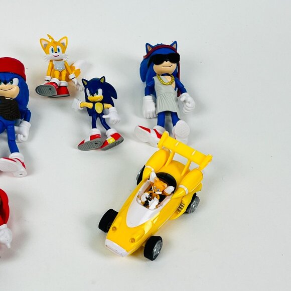 Sonic The Hedgehog Lot of 13 Mixed Figure & a Car - Picture 4 of 4